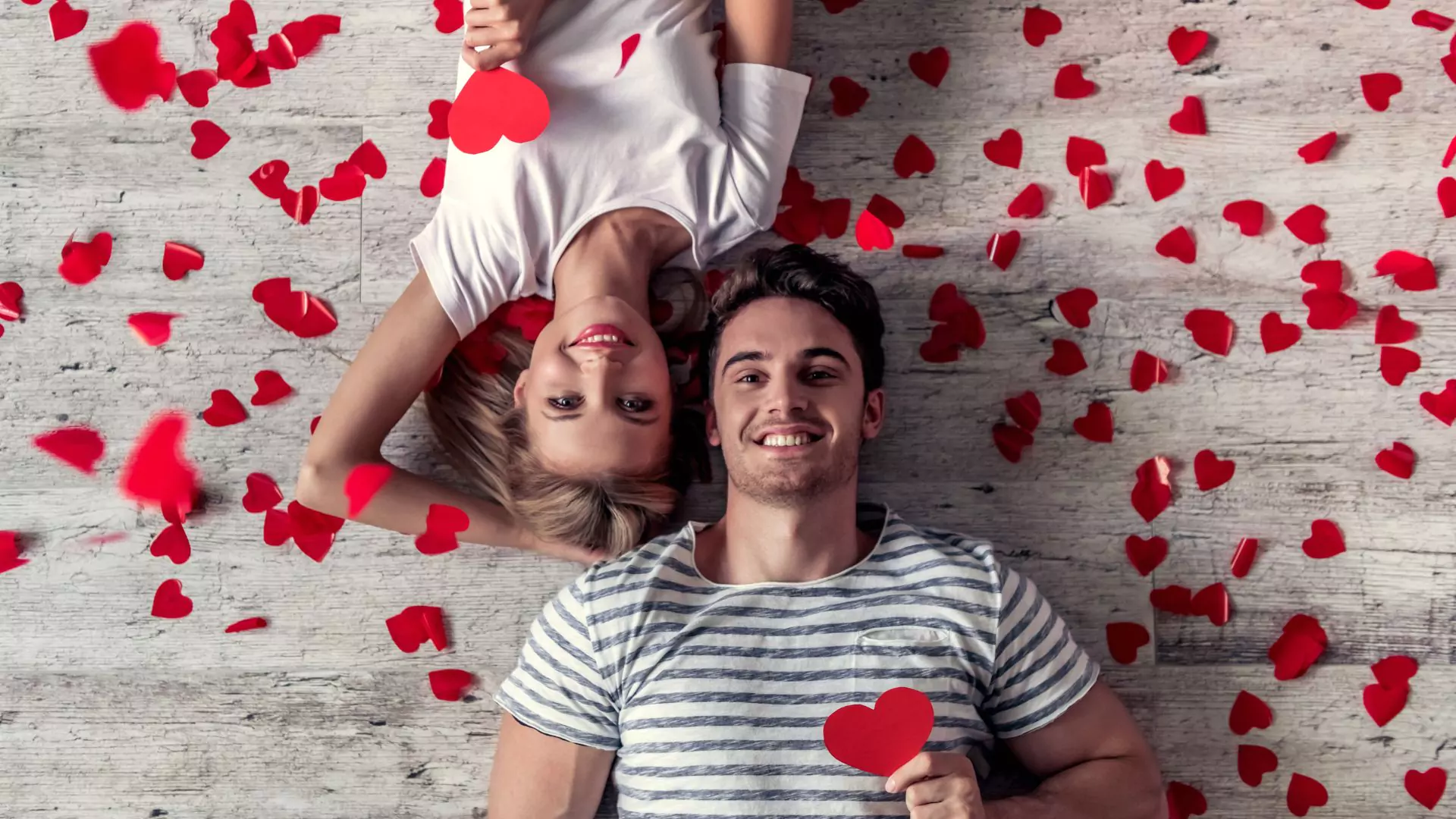 Happy couple enjoying a healthy relationship after breaking old patterns